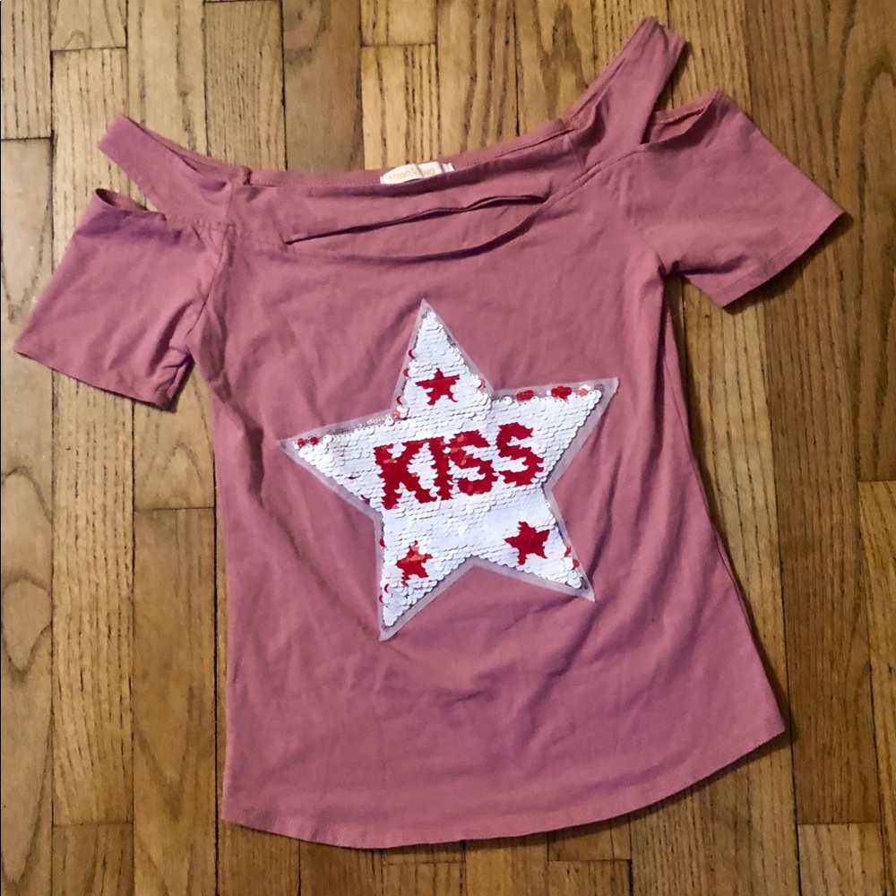 💋CUTE PINK TOP W/SEQUIN STAR💋